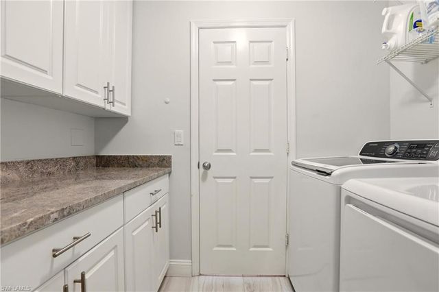 4282 Longshore WAY N, Naples, FL 34119