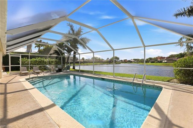 4282 Longshore WAY N, Naples, FL 34119