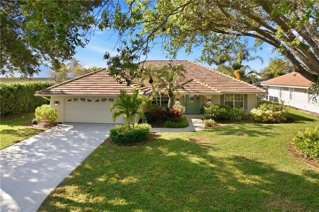 4282 Longshore WAY N, Naples, FL 34119