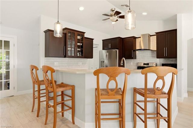 4282 Longshore WAY N, Naples, FL 34119