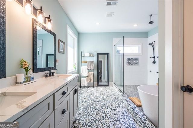 630 Willard Avenue, Atlanta, GA 30310