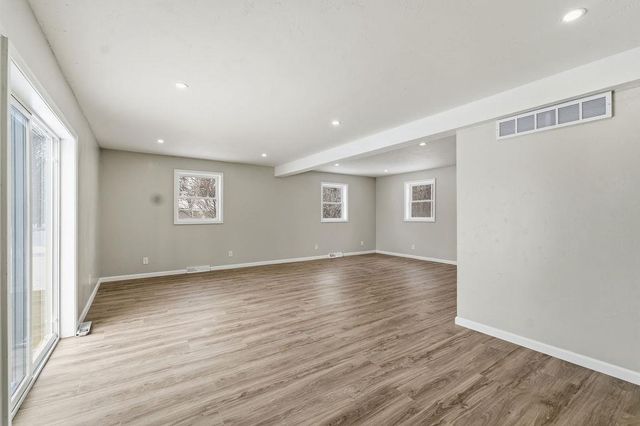 6055 HIAWATHA HEIGHTS DRIVE, Winneconne, WI 54986