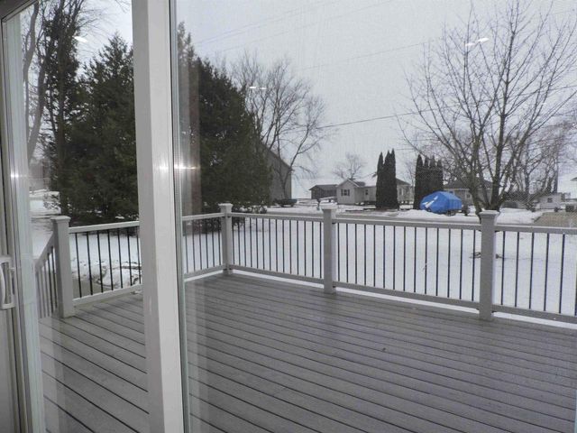 6055 HIAWATHA HEIGHTS DRIVE, Winneconne, WI 54986