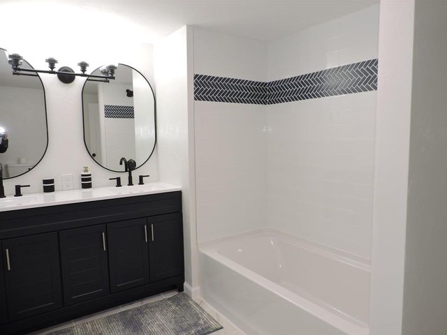 6055 HIAWATHA HEIGHTS DRIVE, Winneconne, WI 54986