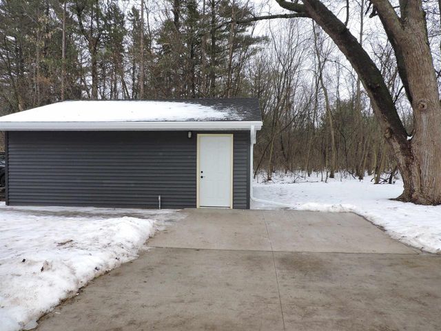 6055 HIAWATHA HEIGHTS DRIVE, Winneconne, WI 54986