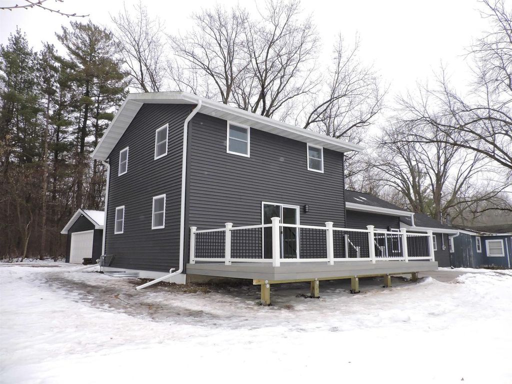 6055 HIAWATHA HEIGHTS DRIVE, Winneconne, WI 54986