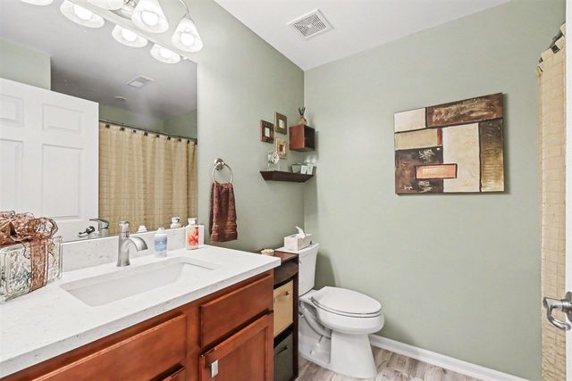 10122 Ridge Run Street, Howell, MI 48855
