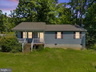 1000 HICKORY TRL, Winchester, VA 22602