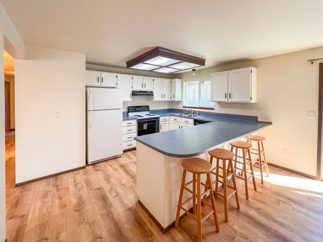 732 N Maple St, Colville, WA 99114