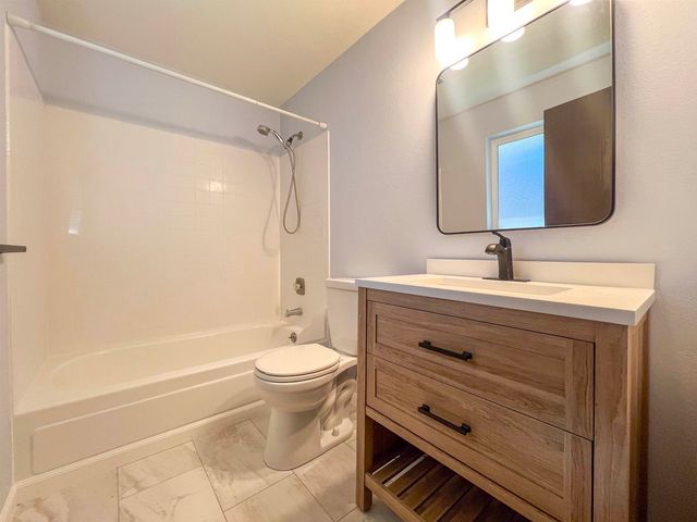 732 N Maple St, Colville, WA 99114