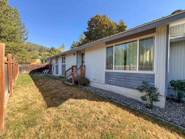 732 N Maple St, Colville, WA 99114