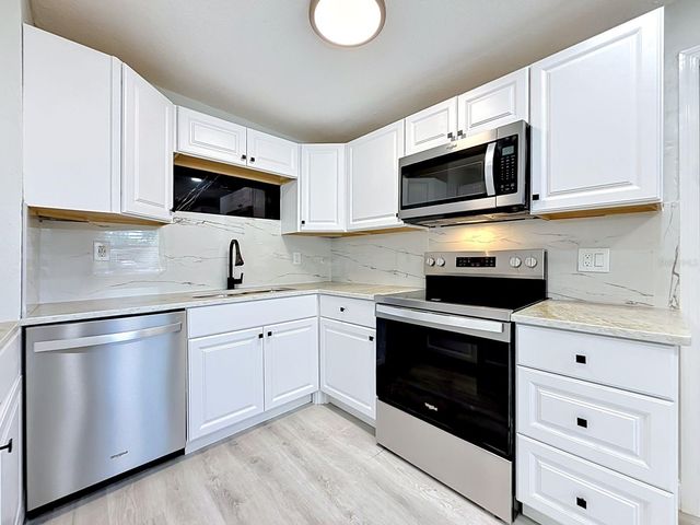 9369 83RD STREET N, Seminole, FL 33777