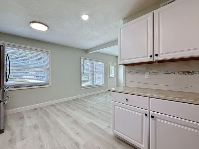 9369 83RD STREET N, Seminole, FL 33777