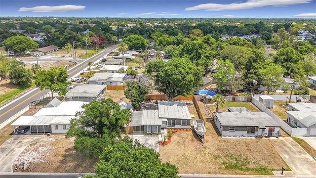 9369 83RD STREET N, Seminole, FL 33777