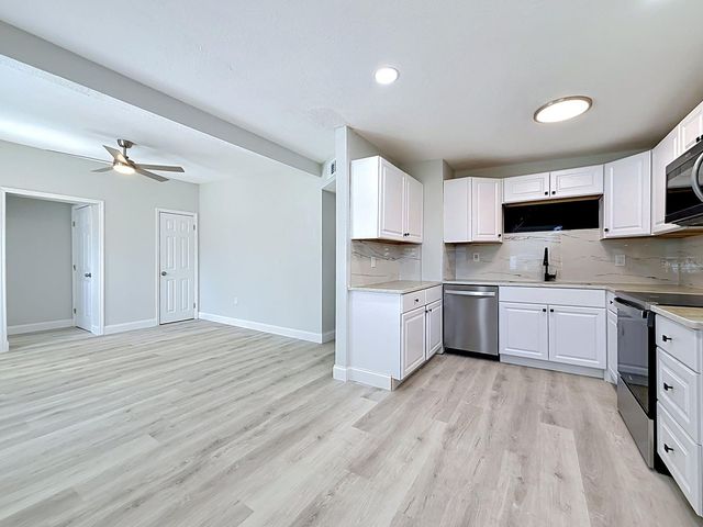 9369 83RD STREET N, Seminole, FL 33777