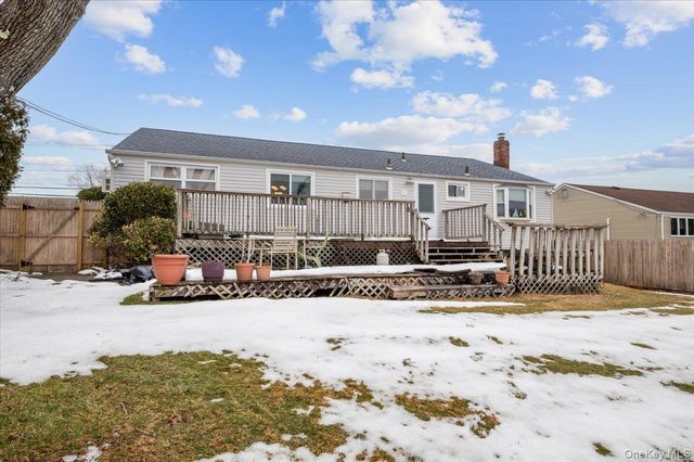 152 Haypath Road, Old Bethpage, NY 11804