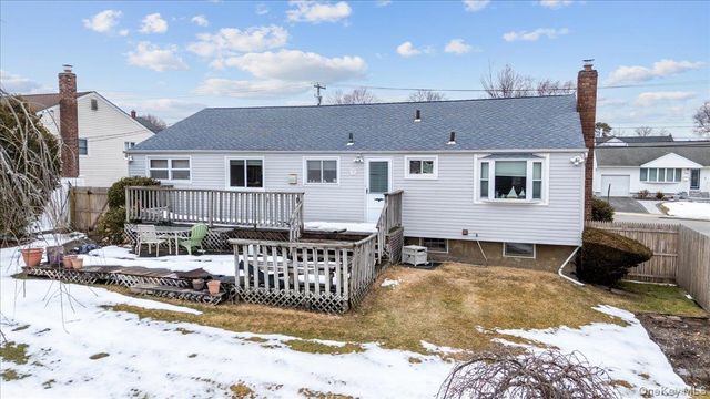 152 Haypath Road, Old Bethpage, NY 11804