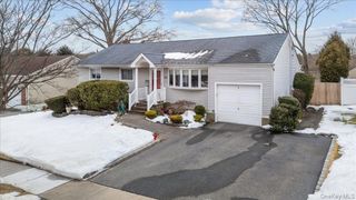 152 Haypath Road, Old Bethpage, NY 11804