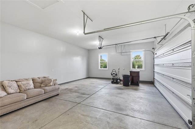 9336 Chaumont Avenue, Clearcreek Twp, OH 45458