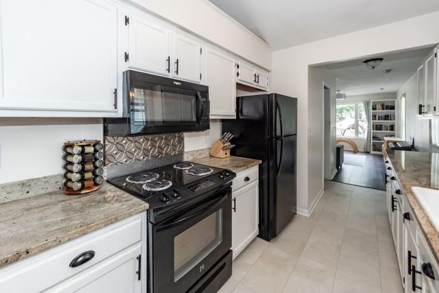 110 Ruston Place, Summerville, SC 29485