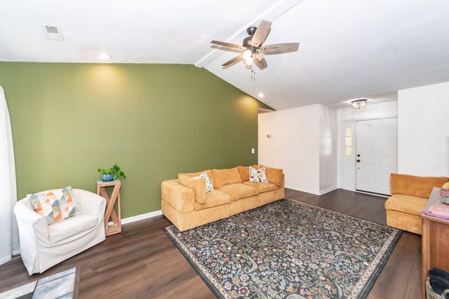 110 Ruston Place, Summerville, SC 29485