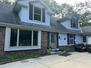 W264S7415 Mt Whitney AVENUE, Waukesha, WI 53189