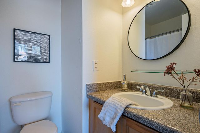 11640 N 51st Avenue Apt 246, Glendale, AZ 85304