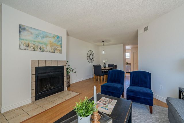 11640 N 51st Avenue Apt 246, Glendale, AZ 85304