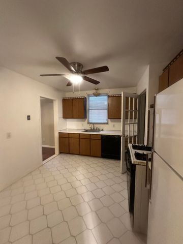 8275 Beaverland Street, Redford, MI 48239