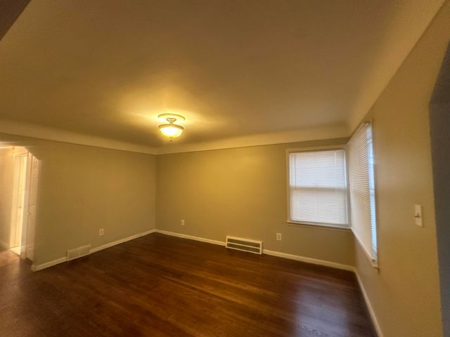 8275 Beaverland Street, Redford, MI 48239