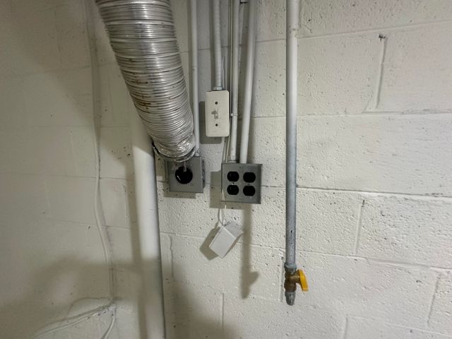 8275 Beaverland Street, Redford, MI 48239