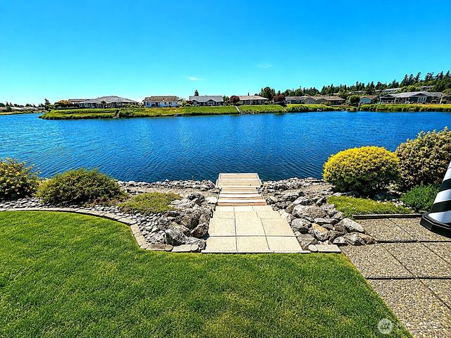 8227 Sehome Road, Blaine, WA 98230