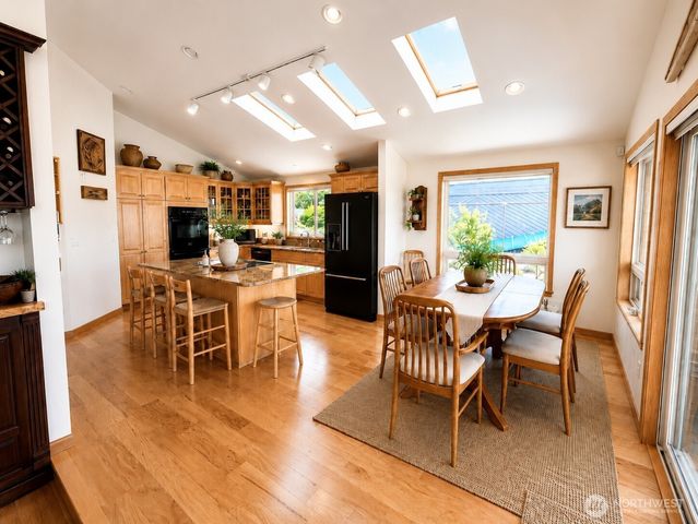 8227 Sehome Road, Blaine, WA 98230