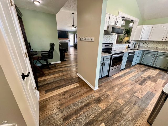 3426 Hickory Lane W, Indianapolis, IN 46214