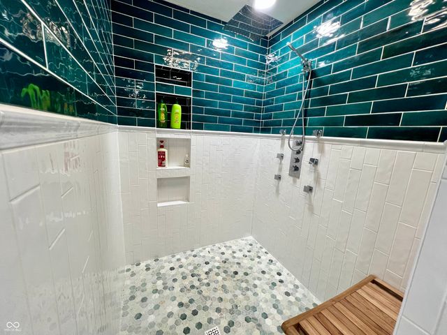 3426 Hickory Lane W, Indianapolis, IN 46214