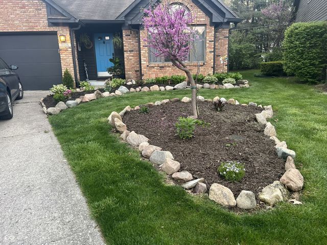 3426 Hickory Lane W, Indianapolis, IN 46214