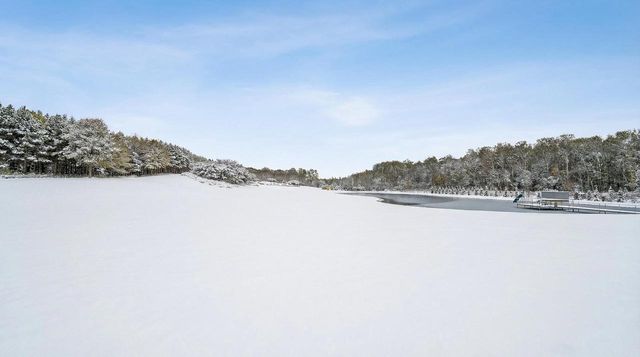 N1100 WOOD LANE, Pulaski, WI 54162