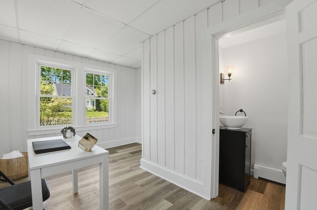 2080 County Street, Somerset, MA 02726