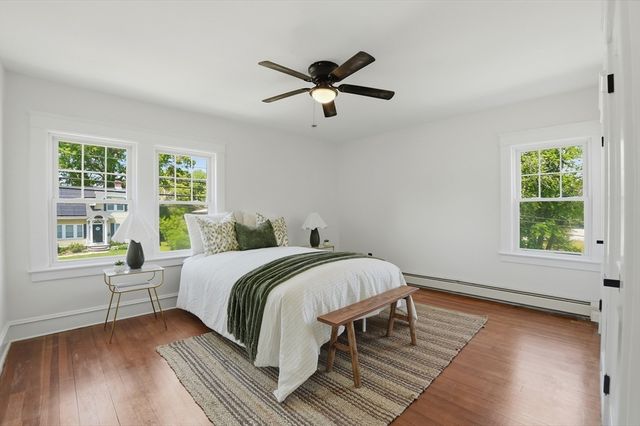 2080 County Street, Somerset, MA 02726