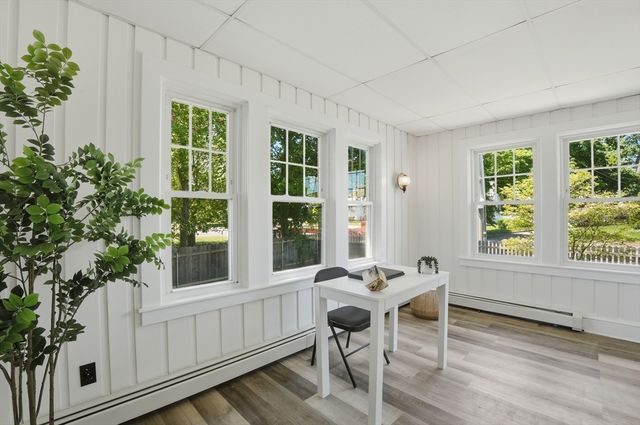 2080 County Street, Somerset, MA 02726