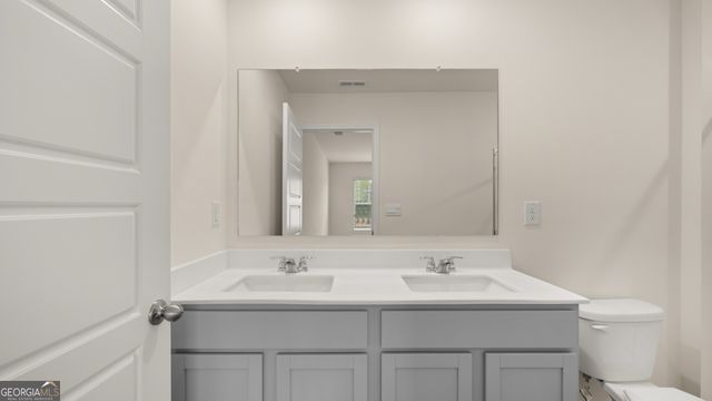 2058 Crossing Road, Stone Mountain, GA 30088