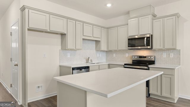 2058 Crossing Road, Stone Mountain, GA 30088