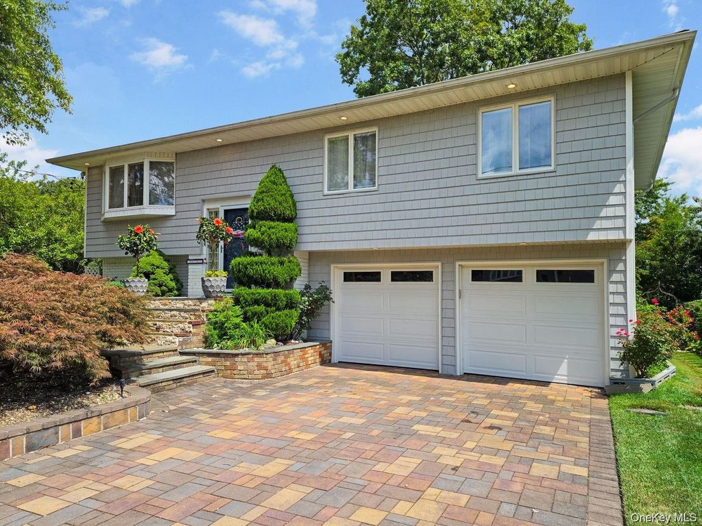 1727 Roberta Lane, Merrick, NY 11566 — photo 2