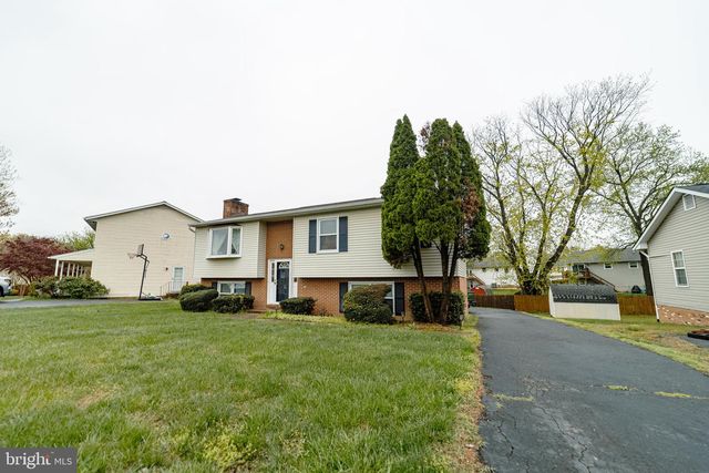 802 SHAMROCK DRIVE, Fredericksburg, VA 22407