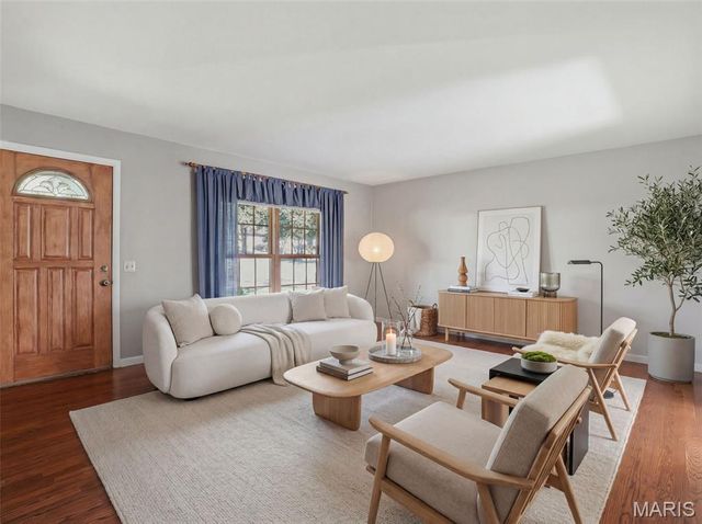 4902 Brunston Drive, St Louis, MO 63128
