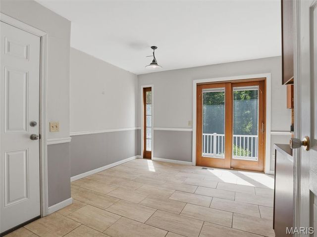 4902 Brunston Drive, St Louis, MO 63128