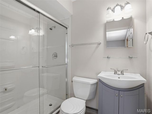 4902 Brunston Drive, St Louis, MO 63128