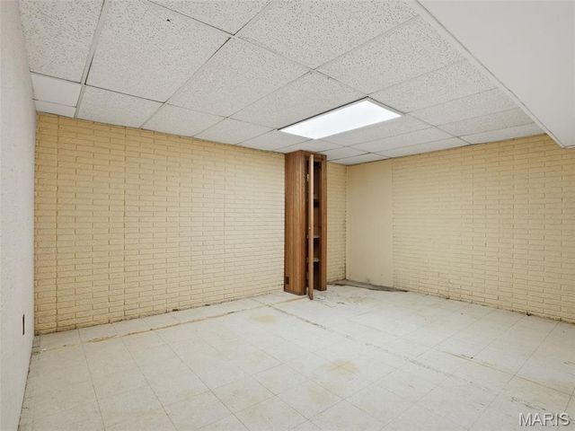 4902 Brunston Drive, St Louis, MO 63128