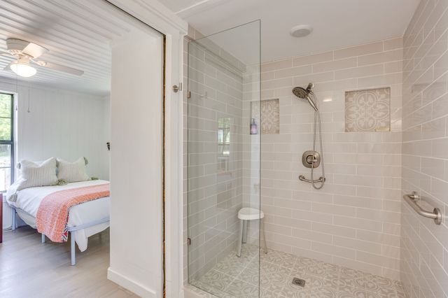 6345 Silver Creek Azle Road, Azle, TX 76020