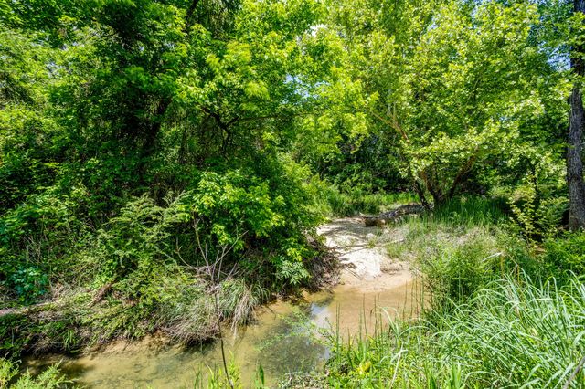 6345 Silver Creek Azle Road, Azle, TX 76020